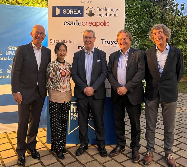 Jordi Cardoner, Luz Ma, Emili Rousaud, Lluís Sisquella y Jaume Carreter, CEO y Director General de SisquellaGrup